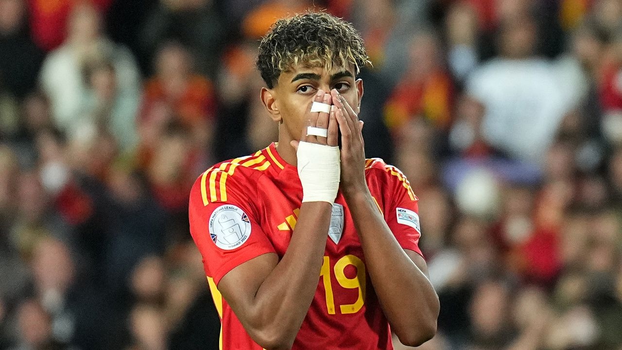 Why Does Lamine Yamal Wear Bandages During Matches?