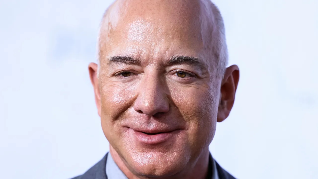 Verkoopplannen: Jeff Bezos verkoopt Amazon-aandelen ter waarde van bijna 737 miljoen dollar