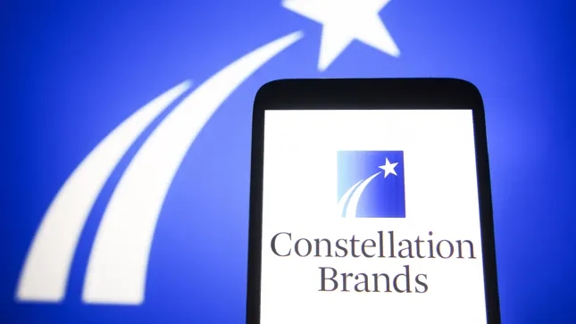Alkol markası imparatorluğu: Constellation Brands beklentileri karşılayamadı - Trump'ın gümrük vergisi politikasının kurbanı