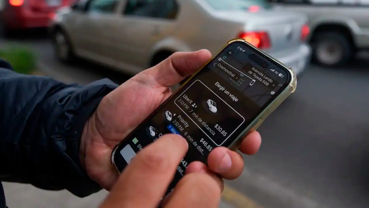 Uber não precisa transferir suas obrigações para o usuário: Sheinbaum