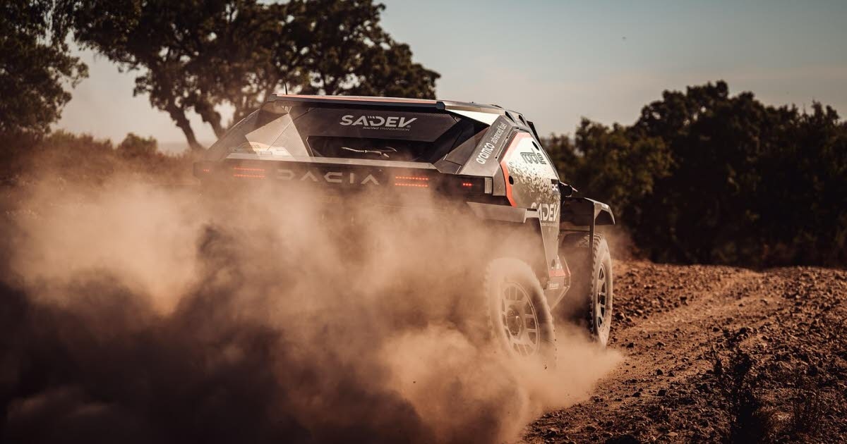 Otomobil. Sébastien Loeb, 3. etabın ardından Fas Rallisi'nin liderliğini ele geçirdi