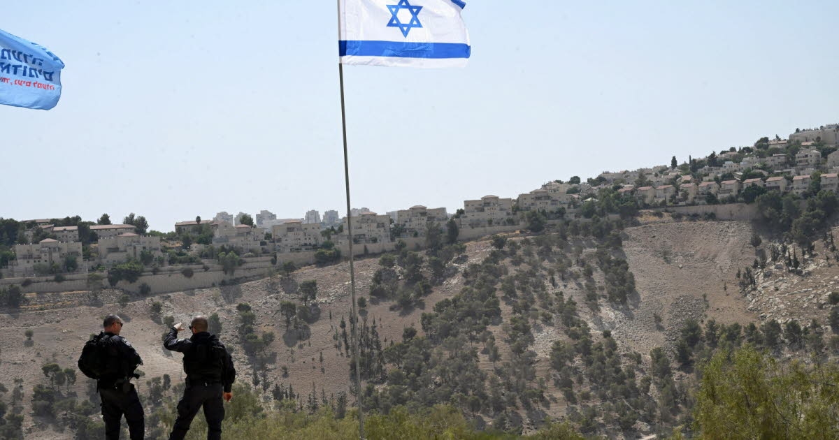 Oriente Médio: França pede que Israel "abandone" seu projeto de assentamento na Cisjordânia