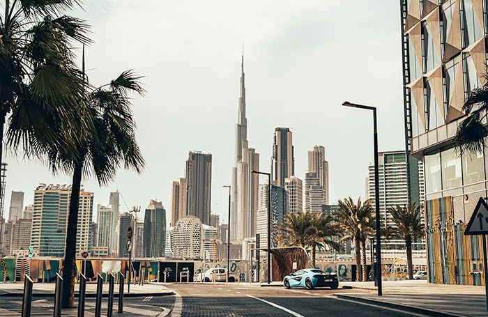 Emirati Arabi Uniti: non è possibile ottenere un visto d'oro decennale per lo staking di TON