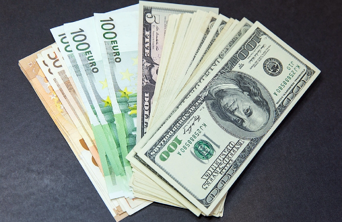 Requirement for exporters to sell foreign currency earnings cancelled
