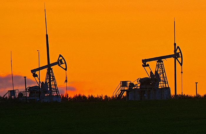 La reunión de la OPEP+ decidió aumentar la producción.