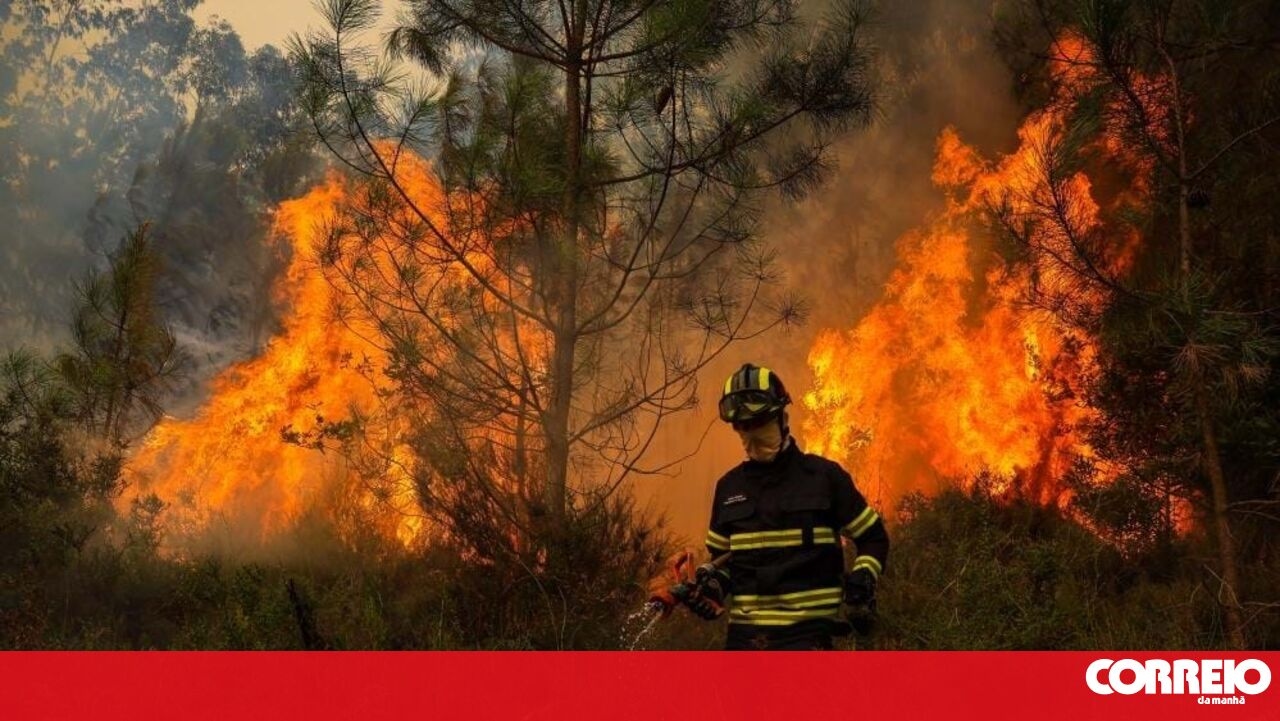 <![CDATA[ Dominado fogo em Penafiel e continuam ativos os de Vila Real e Celorico de Basto ]]>