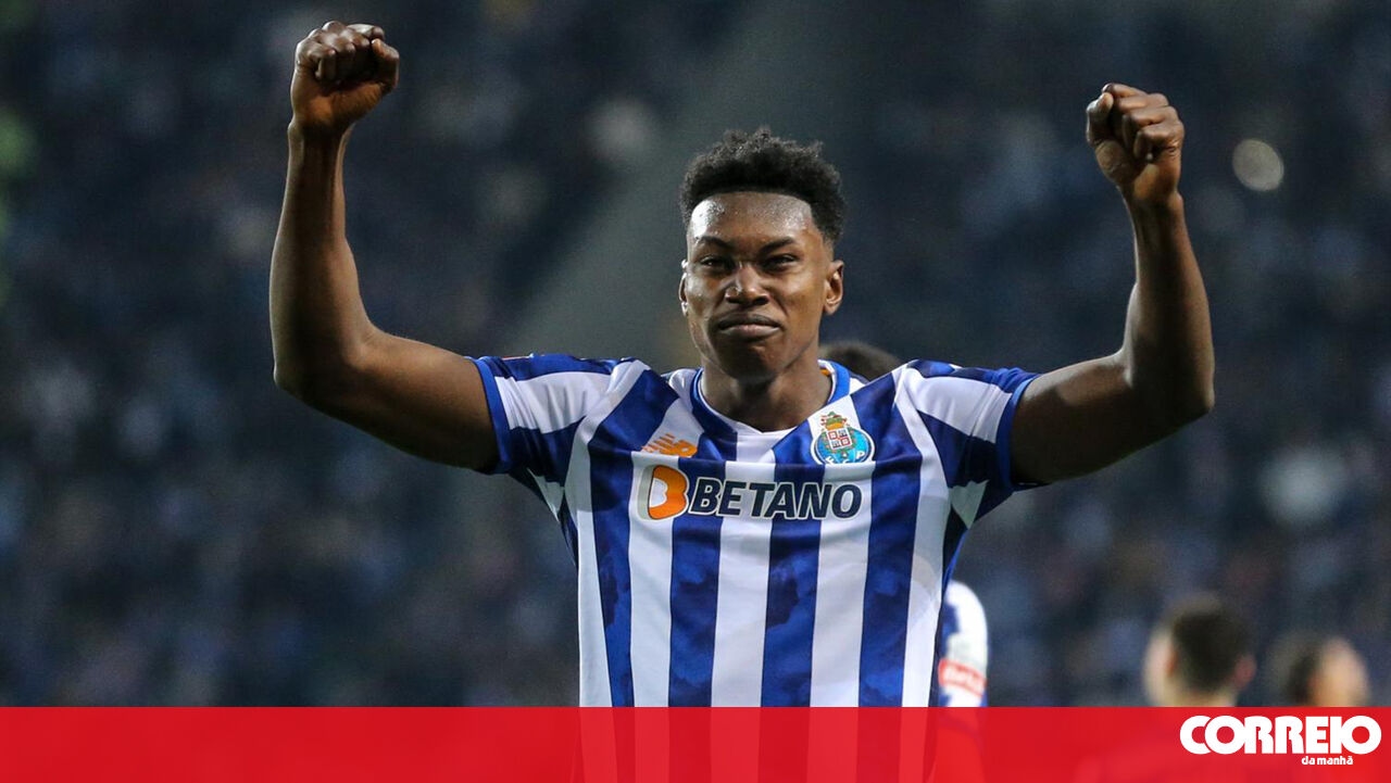 <![CDATA[ FC Porto gasta 30 milhões sem reforçar o plantel ]]>