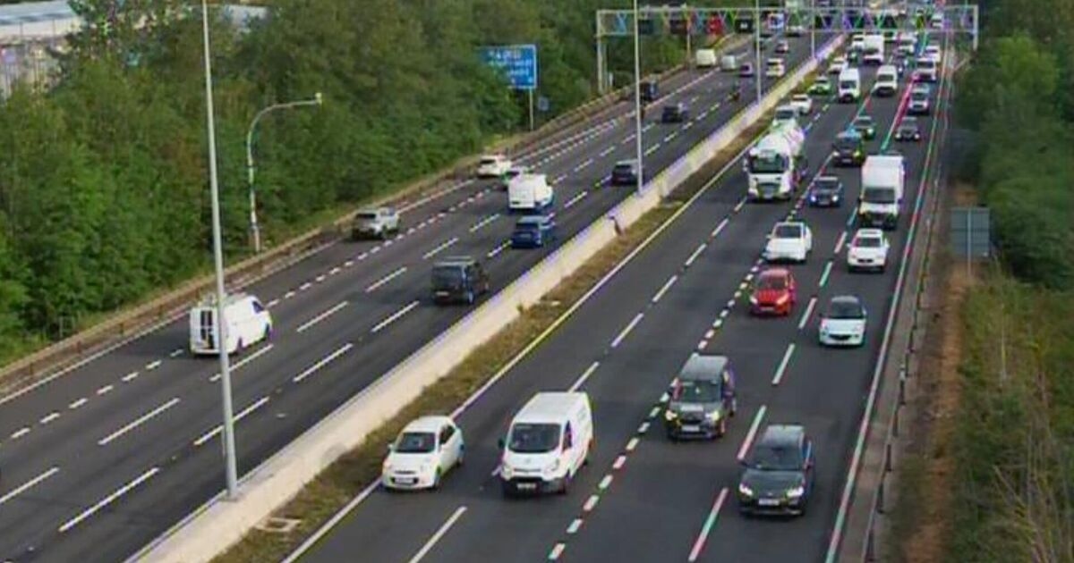 M4 EN VIVO: Autopista cerrada y probablemente permanecerá cerrada después de que un terrible accidente dejara una persona muerta