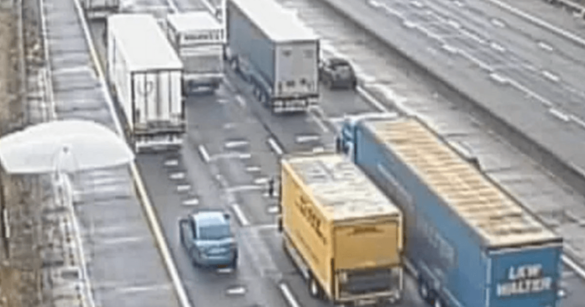 Tráfico en Dartford, M25 EN DIRECTO: Graves retrasos tras un accidente que provoca caos en el túnel.