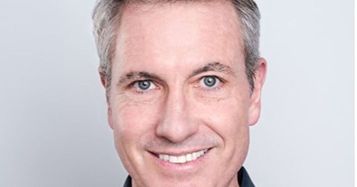 Andy Byron culpa a Coldplay por un "error profundamente personal" que lo llevó a la vergüenza pública