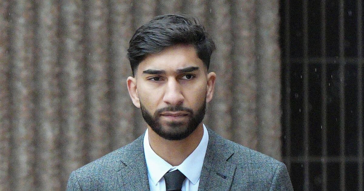 Суд заслушал показания студента, обвиняемого в том, что он сломал нос полицейскому, «нагло лгал»