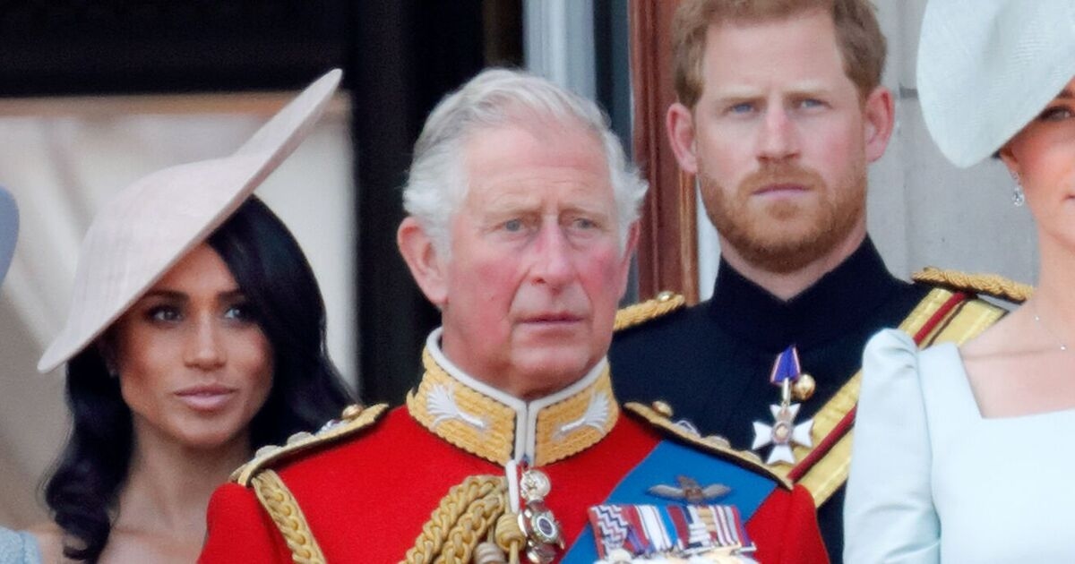Kral Charles'ın Prens Harry ve Meghan Markle'ın kraliyet unvanlarını kaldırma yetkisi neden yok?