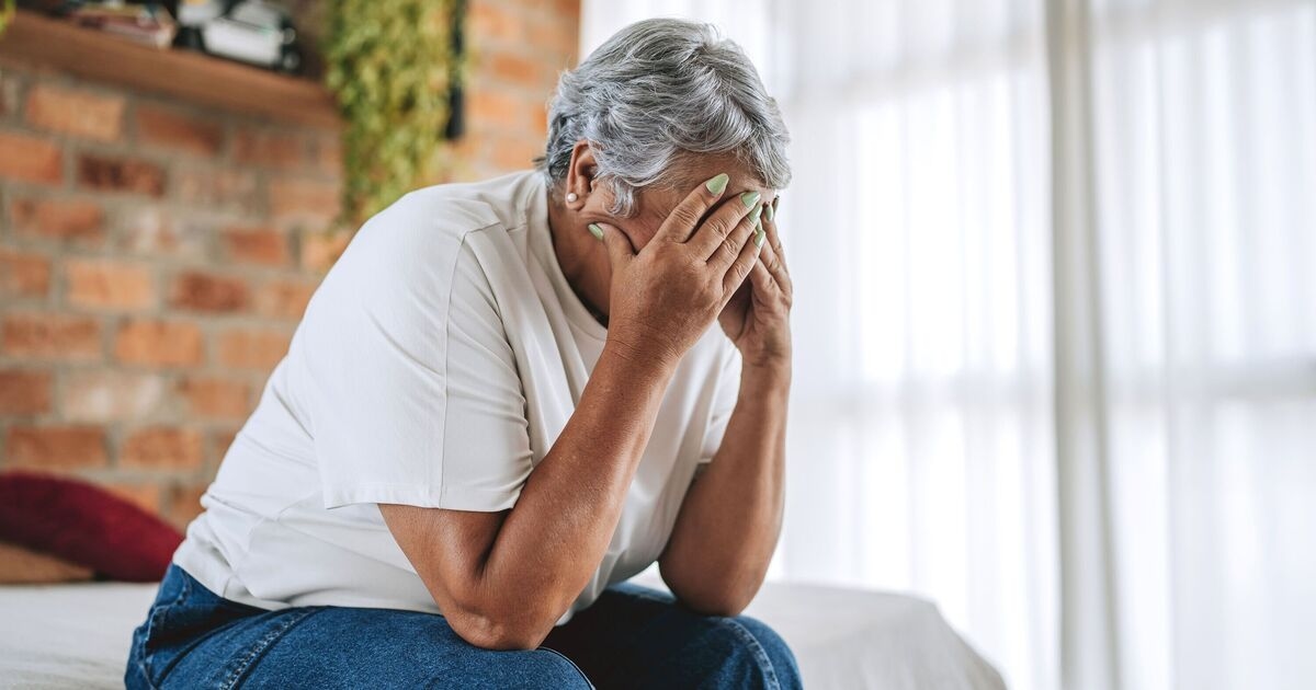 Los temblores y el "parkinsonismo espontáneo" a menudo se relacionan con un tipo de demencia