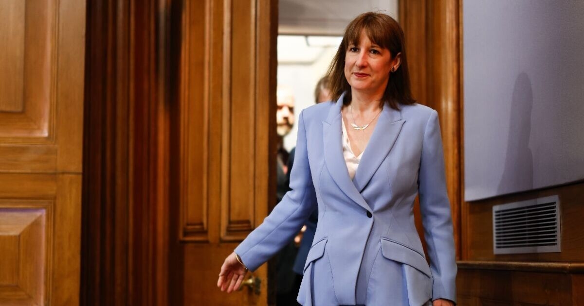 Rachel Reeves, 'iş vergisi'nin işsizlik kaosunu tetiklemesiyle büyük bir darbe aldı