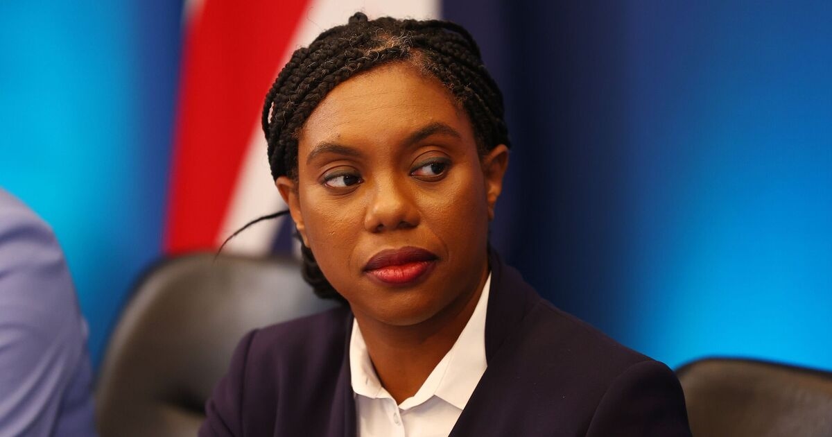 Kemi Badenoch CANLI: Muhafazakar Parti lideri büyük bir direnişle büyük bir göçmen duyurusu yapacak