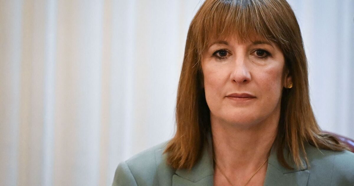 Rachel Reeves zadała kolejny brutalny cios gospodarce, ponieważ bezrobocie w Wielkiej Brytanii gwałtownie wzrosło