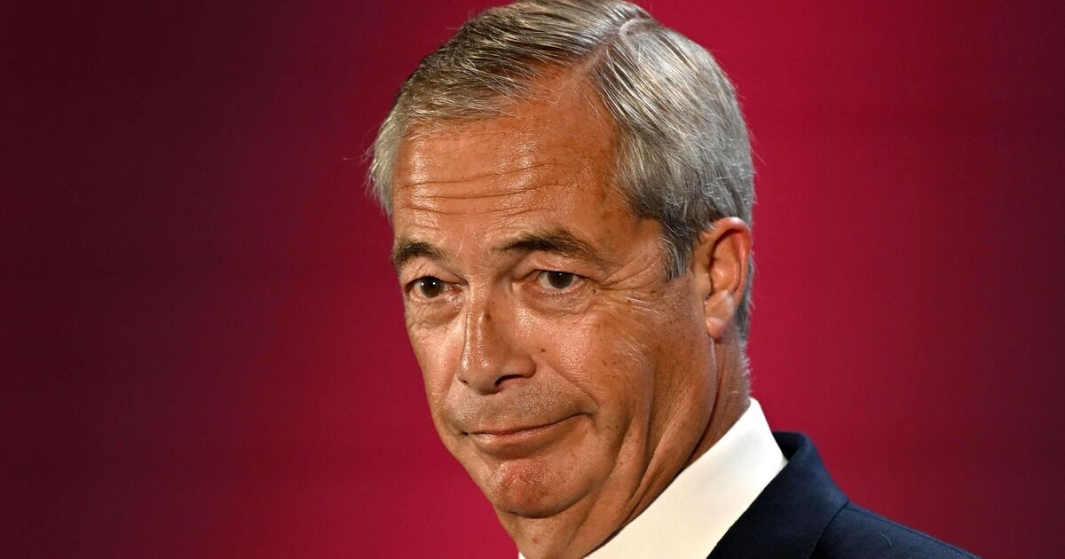 Nigel Farage presenteert op historische conferentie de aanhoudende opmars van Reform UK