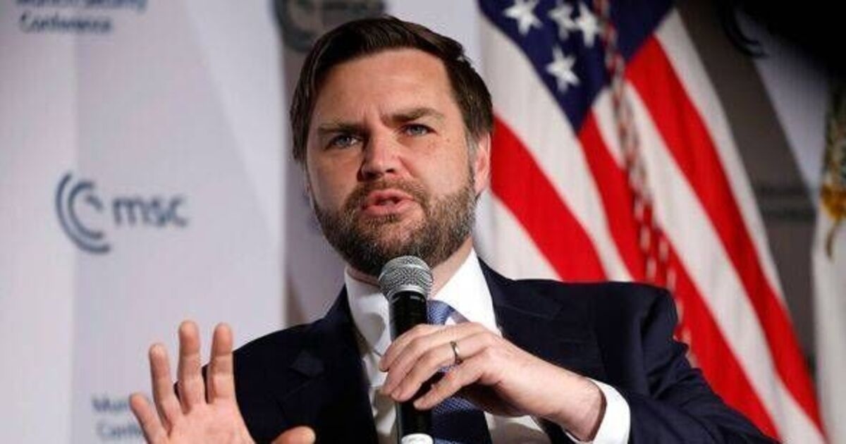 Yeni seçilen Papa Leo, Başkan Yardımcısı JD Vance'i dört kelimeyle eleştirdi