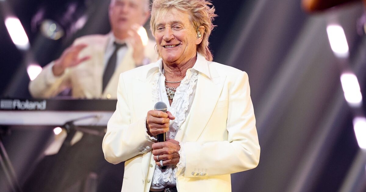 Glastonbury 2025 running order – when does Rod Stewart perform?