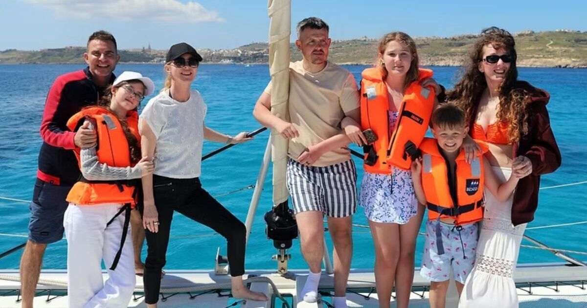 Los fans de Rich Holiday y Poor Holiday se enfurecen porque la familia comparte reglas "aburridas" para un viaje de £40,000