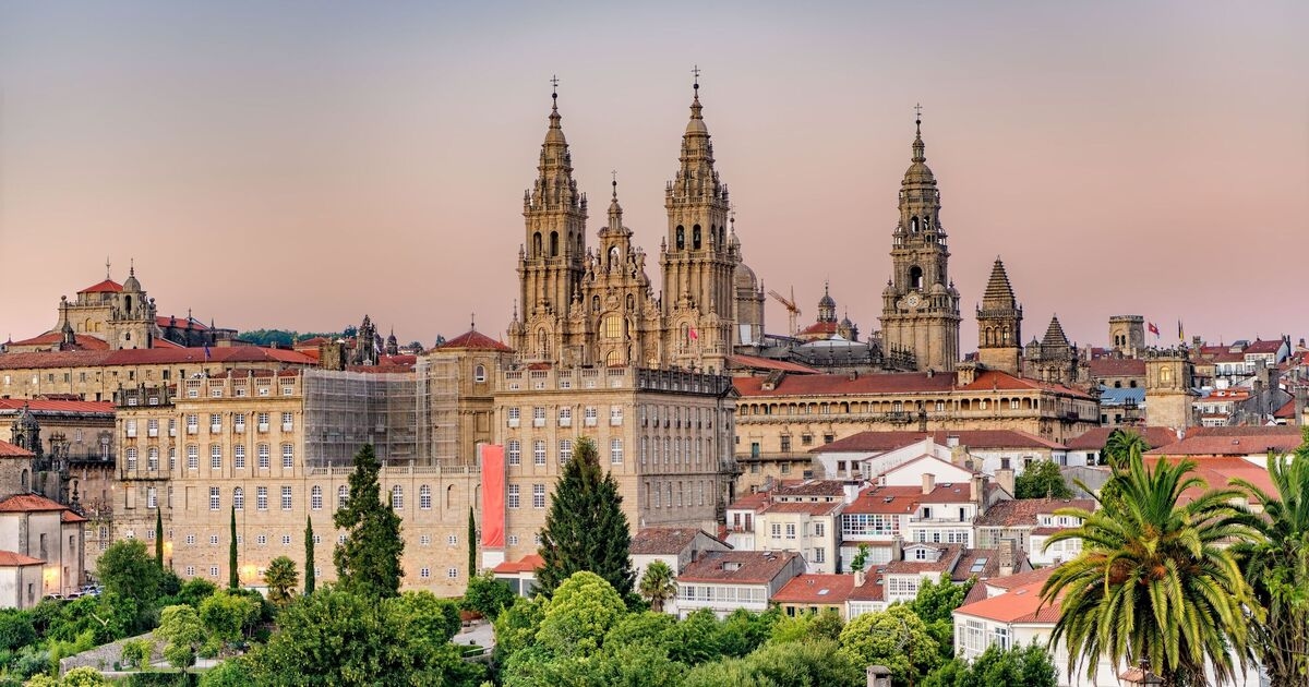 Wunderschöne spanische Stadt, die „jeder besuchen sollte“ – Ryanair-Flüge kosten im August 22 £