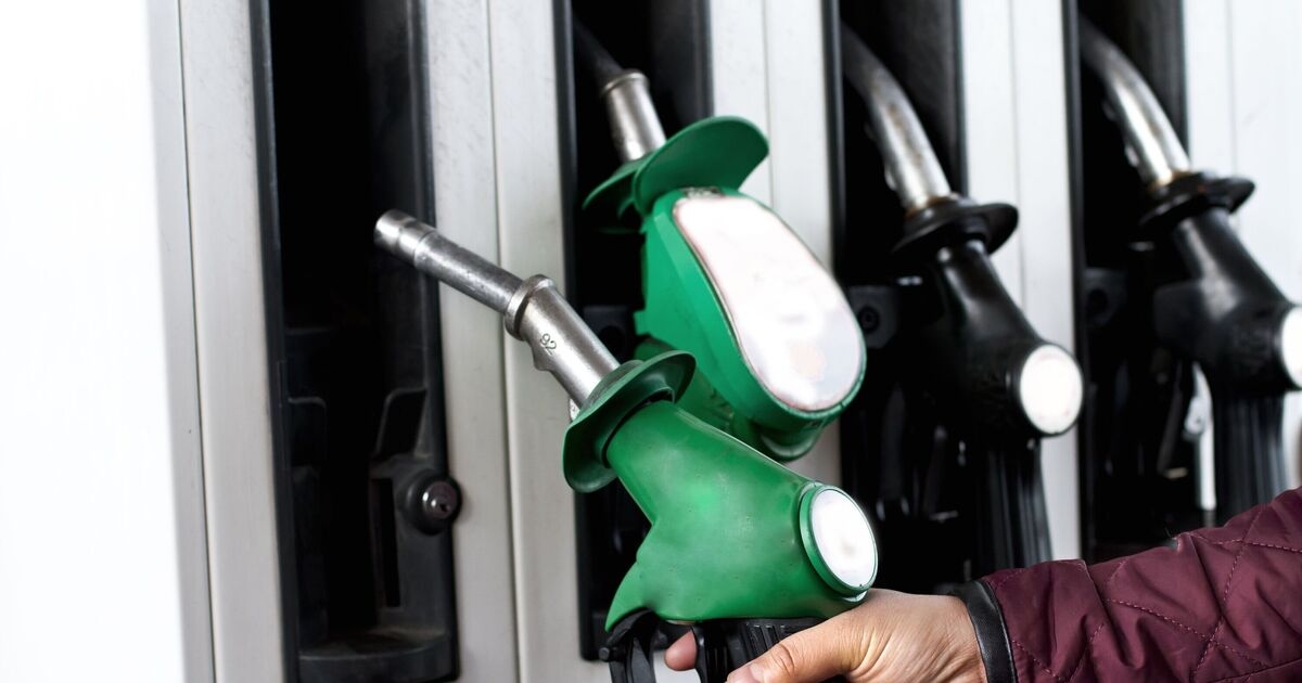 'I'm a finance expert - this supermarket is best place to fill up petrol car'