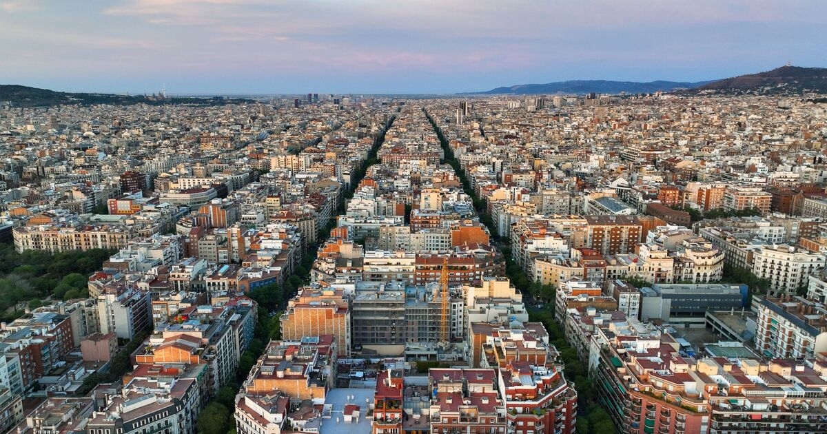 Europe's most walkable city with 'plenty of warm sunshine' - 19C for Easter holidays