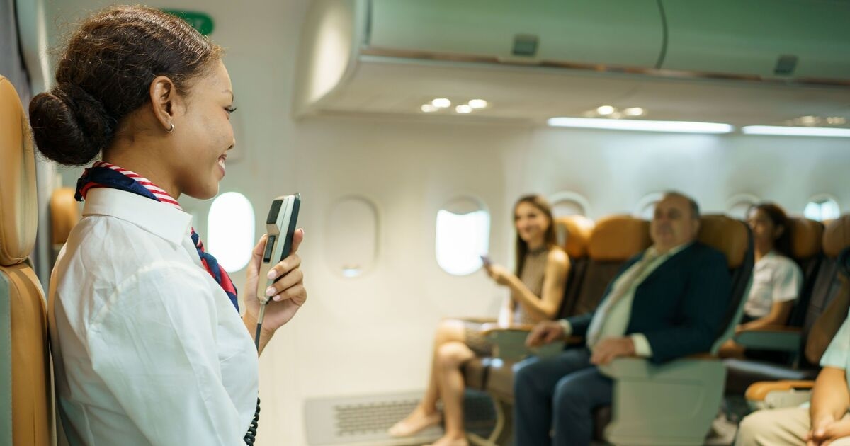 Une hôtesse de l'air partage les détails du « code secret » qu'elle utilise pour parler des passagers