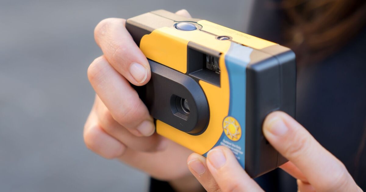 Airport security alert issued to anyone taking disposable camera on holiday