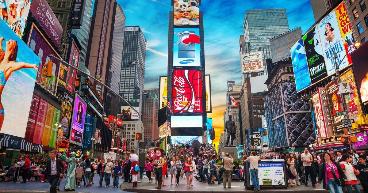 Times Square shooting LIVE: 'Multiple' people shot in New York as 'bodies on ground'