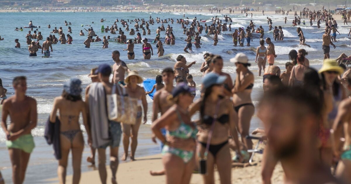 Panic in Spain as country braces for ‘record-breaking 100m tourists’