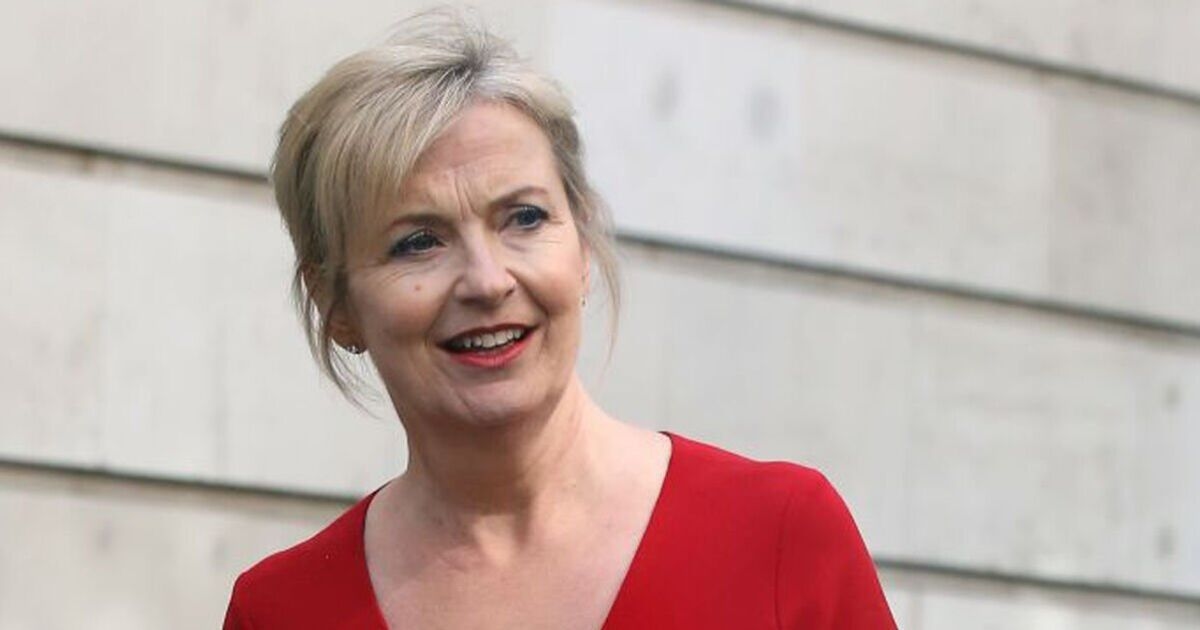 Carol Kirkwood spricht über ihren Krankenhausaufenthalt, nachdem die Moderatorin von BBC Breakfast wochenlang nicht auf Sendung war