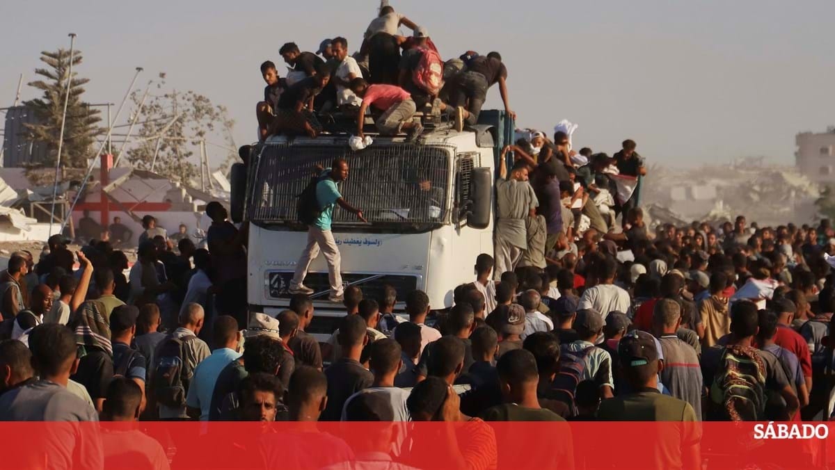 <![CDATA[ Gabinete de Segurança israelita reúne para aprovar "ocupação total da Faixa de Gaza"  ]]>