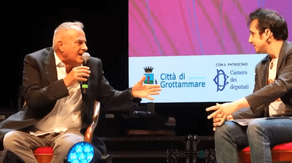 El vídeo de Santin sobre sus polémicas sobre Hamás e Israel: Esto es lo que dijo