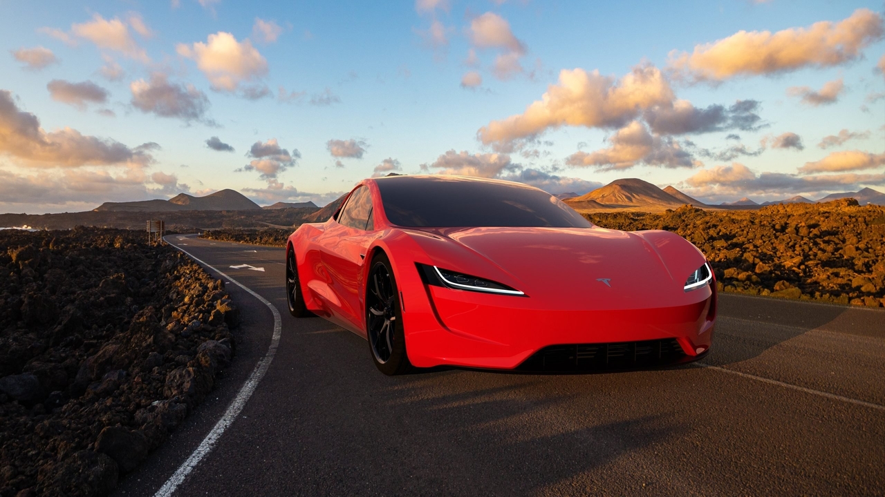 El furor por el Tesla Roadster resurge mientras Musk anticipa una tecnología "más loca que la de Bond".