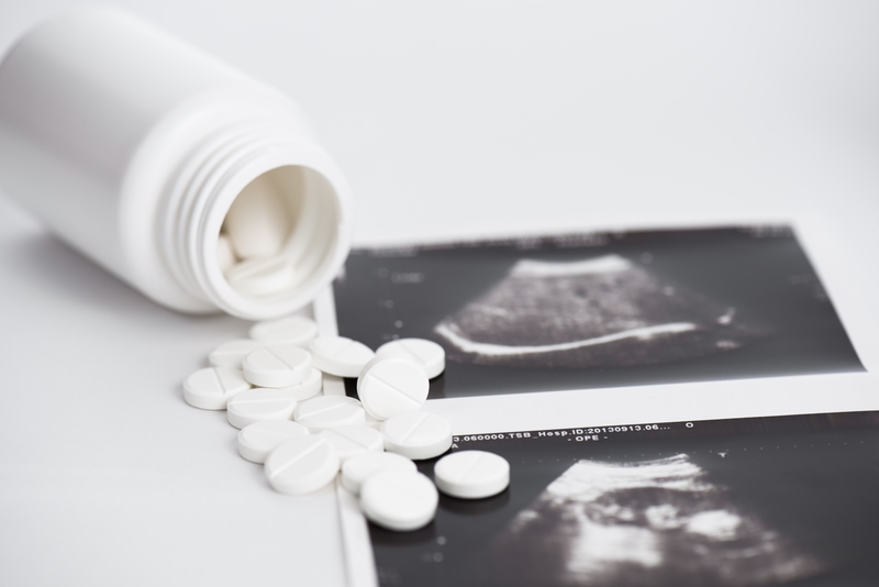 Los fiscales generales de Nueva York y otros estados instan a la FDA a ampliar el acceso a la píldora abortiva