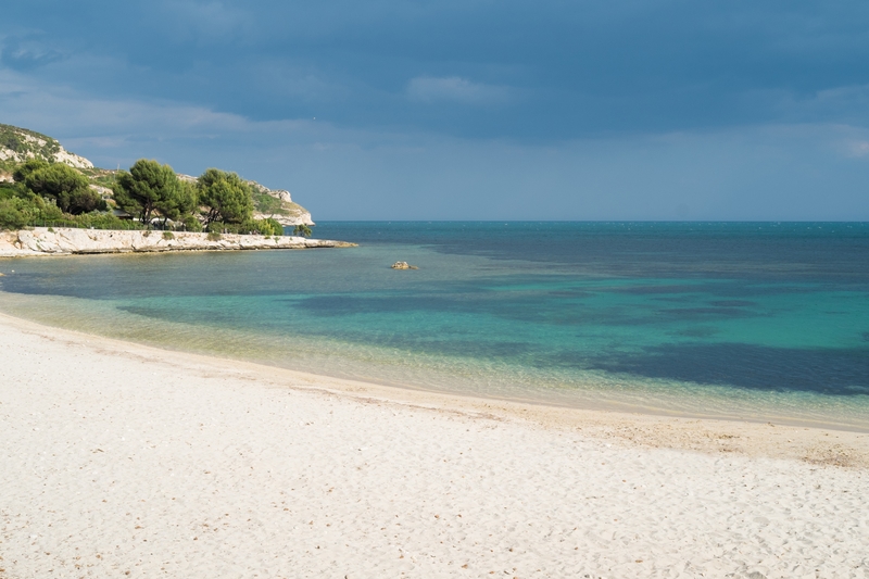 Un ragazzo di 17 anni è morto su una spiaggia in Italia. Questo gioco causa più morti degli squali.