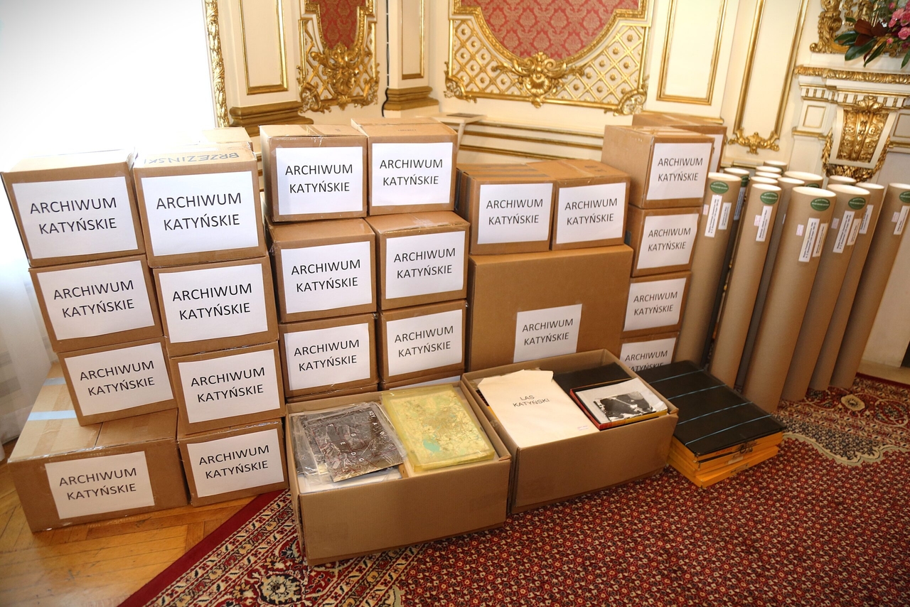 L'"Archivio di Katyn" andrà in Polonia