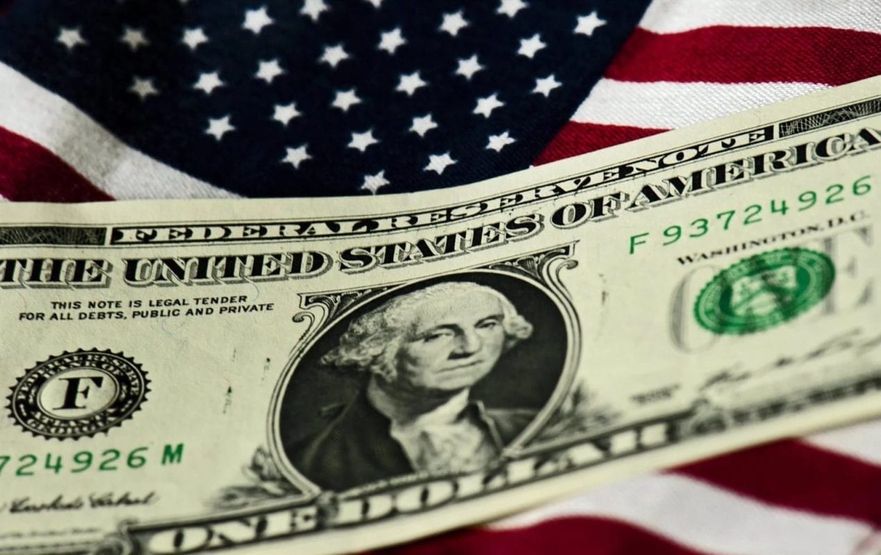 Anlegerwarnung: Dollar schwächelt nach Moody's-Überprüfung der US-Aktienmärkte in Asien und China im Rampenlicht