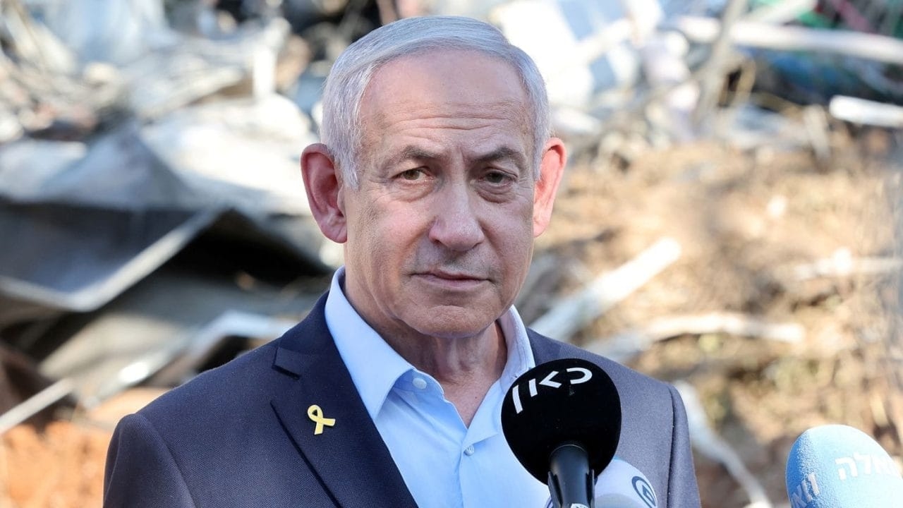 Netanyahu's dubbele oorlog: overwinning in het buitenland, crisis binnenin