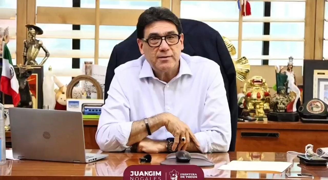 The U.S. revokes the visa of Nogales Mayor Juan Francisco Gim.