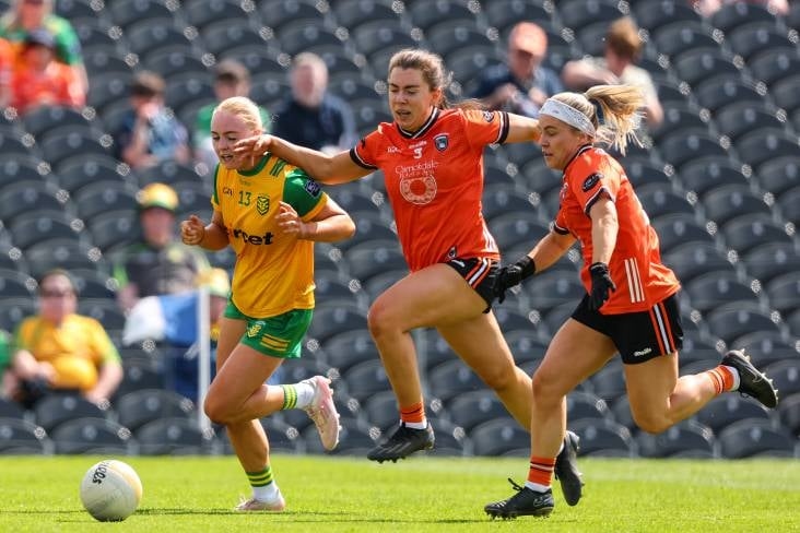 Damen: McCoys früher Doppelpack hilft Armagh, Ulsters Titel zu verteidigen