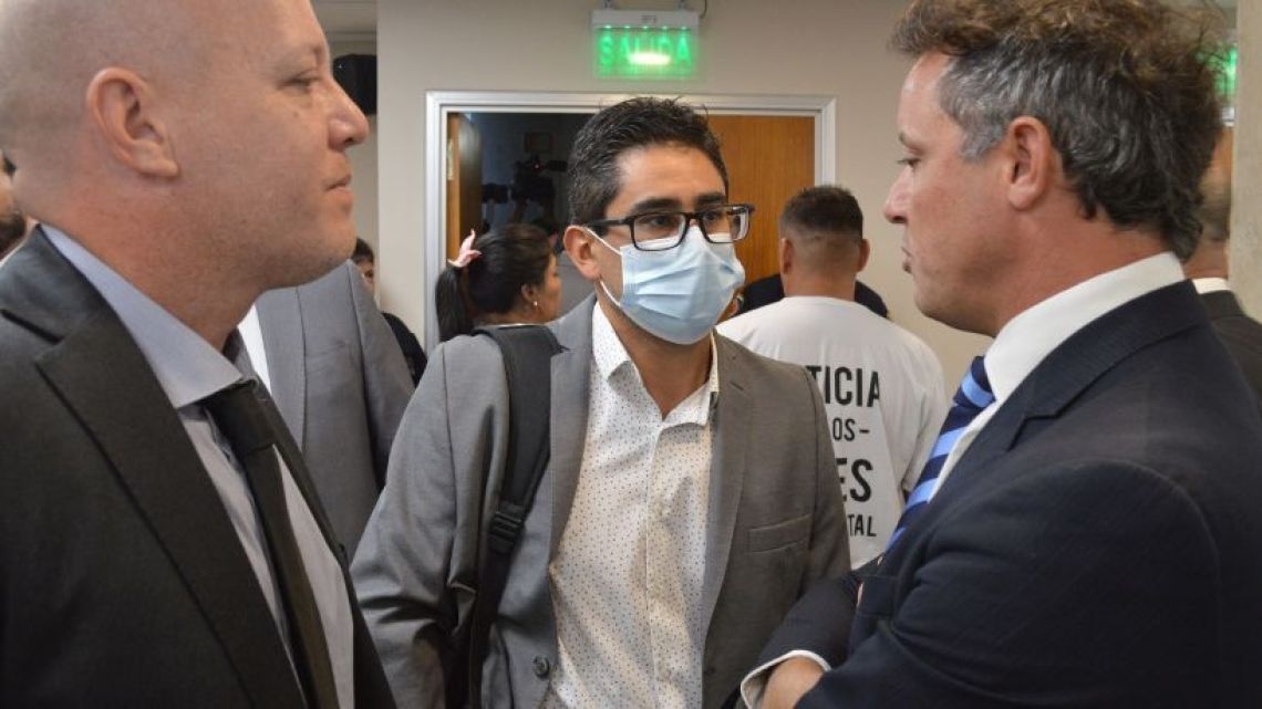 Julgamento Neonatal: Apesar de ter a denúncia pronta, o Ministério da Saúde nunca a encaminhou ao juízo.