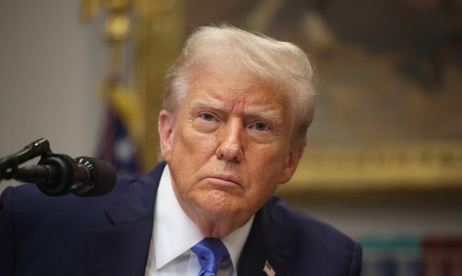 Le spectre d'un krach boursier plane. De sombres nuages ​​s'amoncellent au-dessus de Trump.