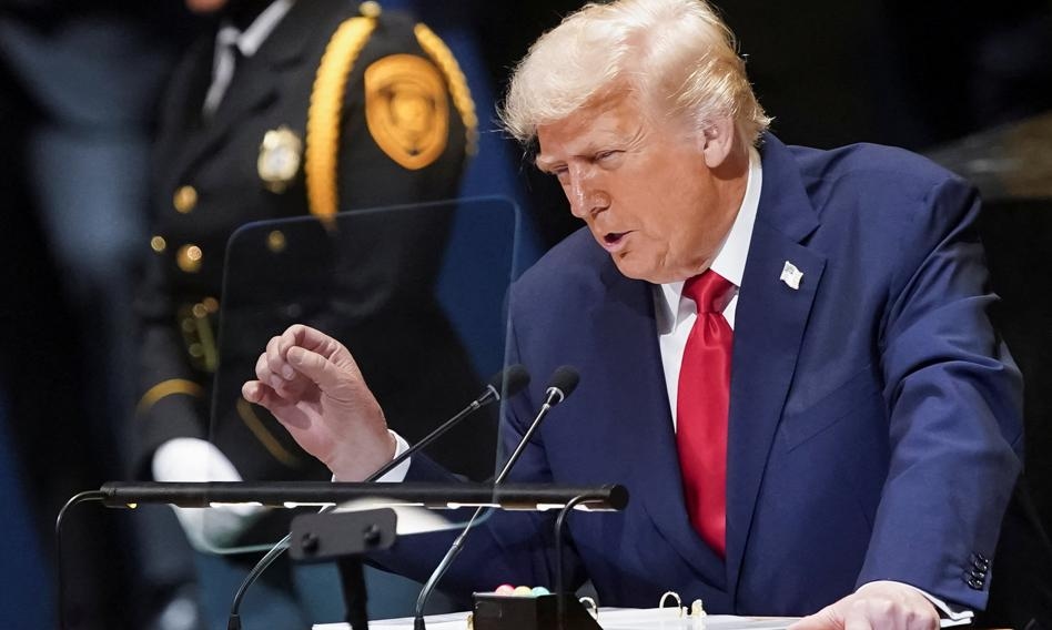 Fikołki Trumpa w ONZ. Zarzuca "szwindel" ONZ, grozi Rosji sankcjami i przestrzega "wasze kraje upadną"