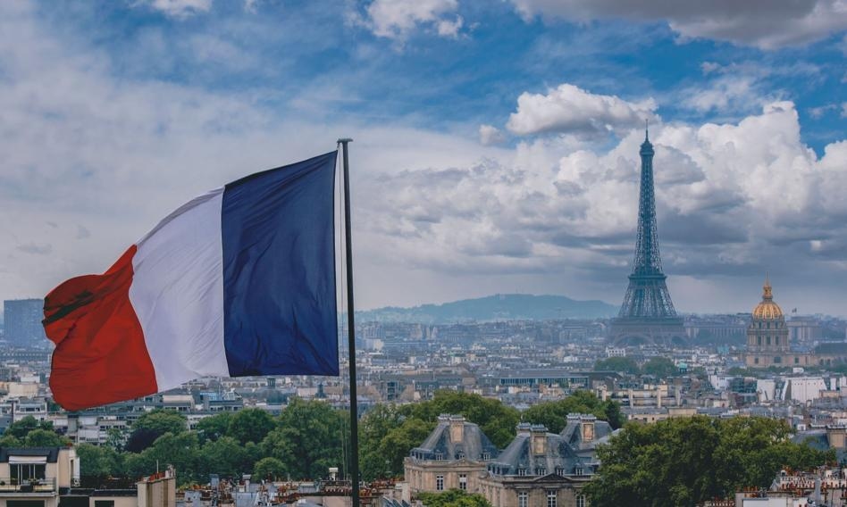 France is generous to the wealthiest. Parliament rejects Zucman's tax proposal.