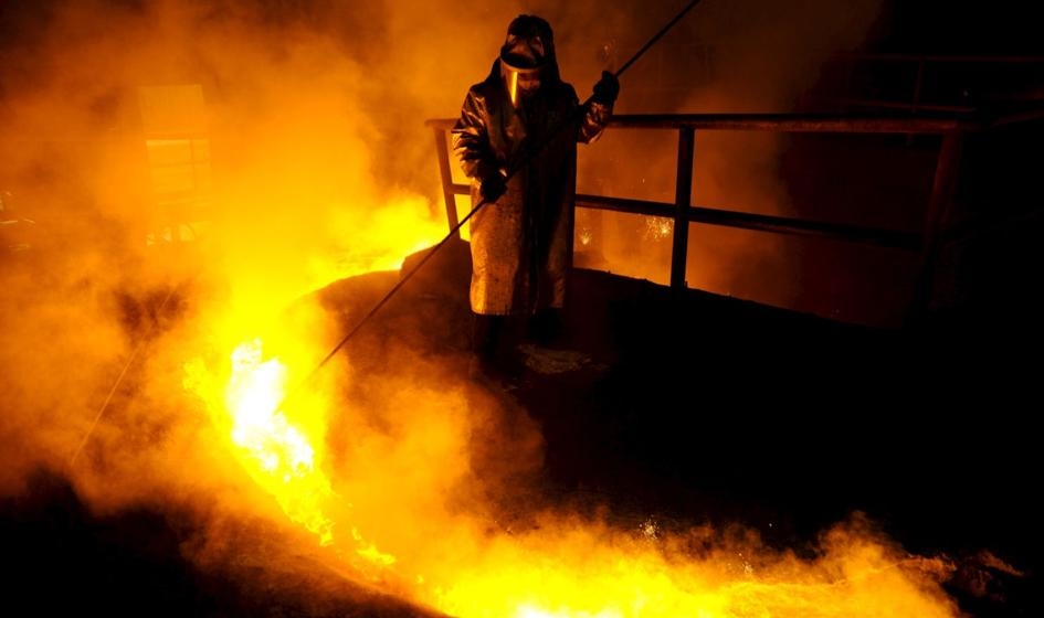 Serious accident in Polish industry. PMI showed economic slump
