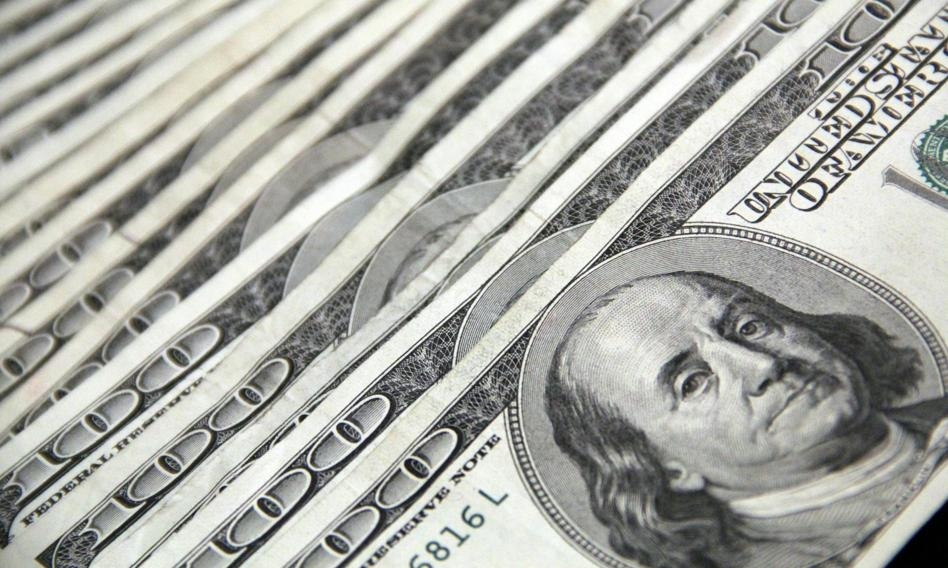 Le dollar attend l'inflation. Les taux de change augmentent en prévision d'une publication importante.