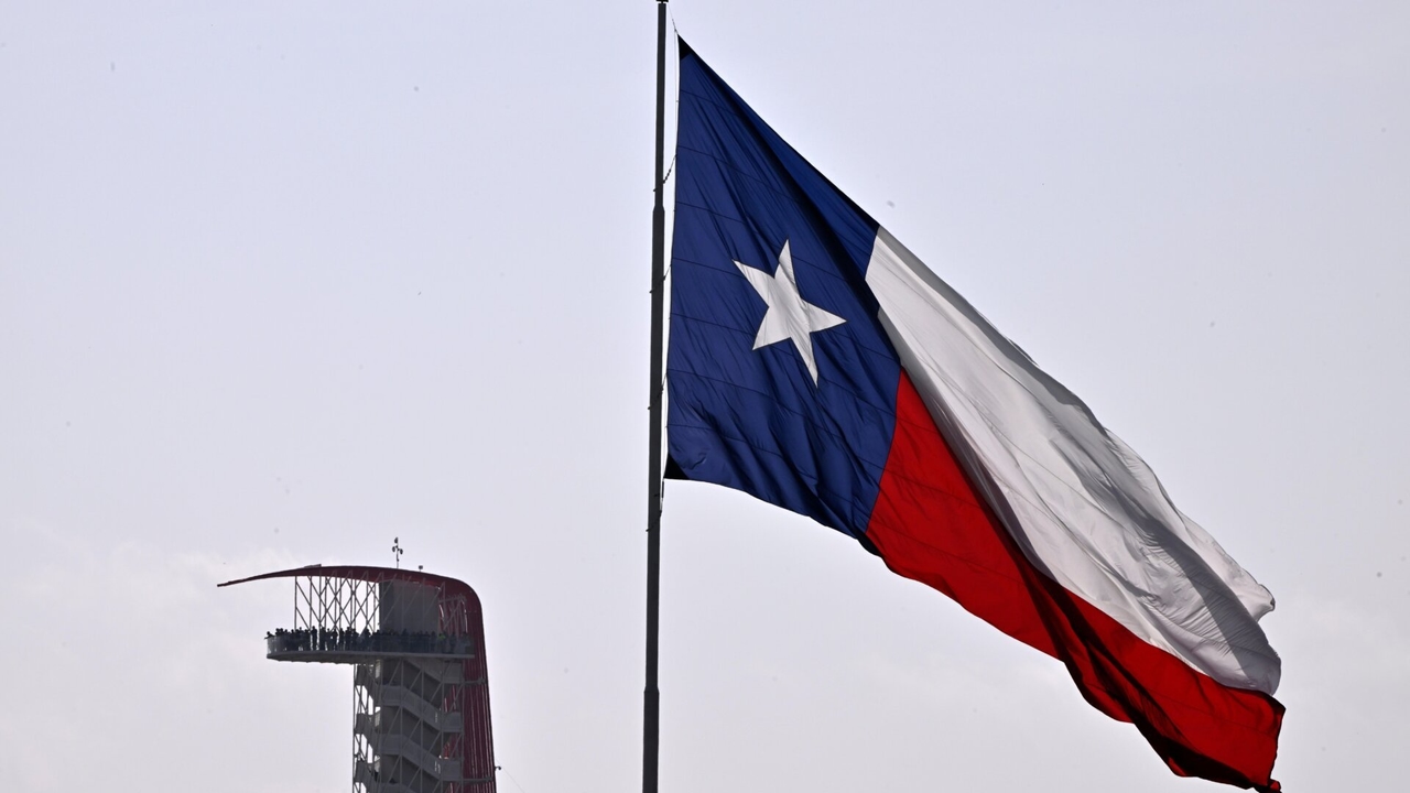 La Chambre des représentants du Texas adopte un projet de loi criminalisant l'utilisation de médias modifiés dans les publicités politiques sans divulgation