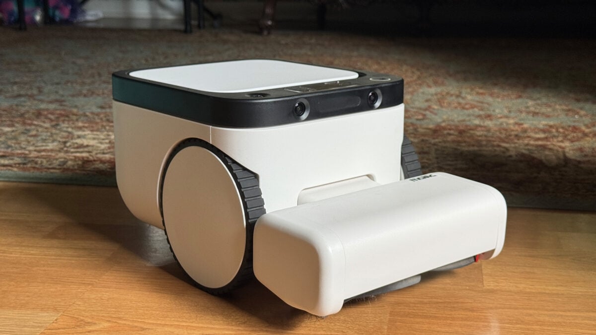 Matic Robot Süpürgesi Hem Büyüleyici Hem de Emiyor (İyi Bir Şekilde)